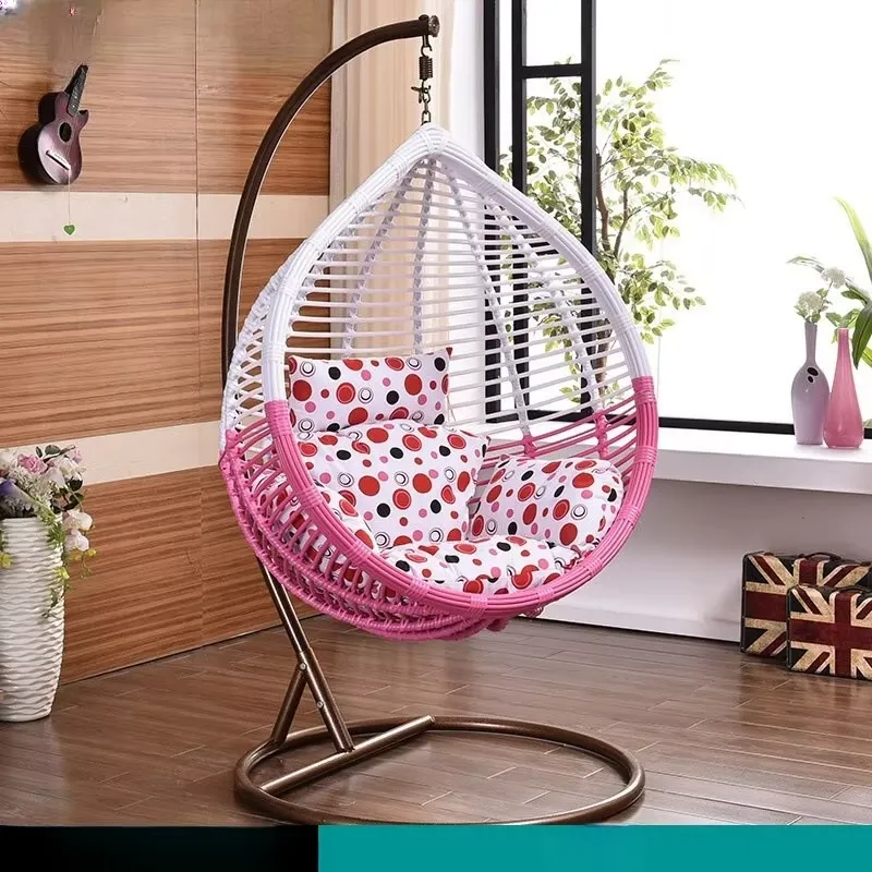 Современное уличное подвесное  – обзор и цена Hanging Egg Chair